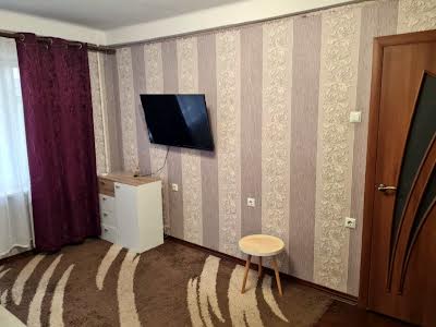 квартира за адресою Миколи Кибальчича вул., 8-А