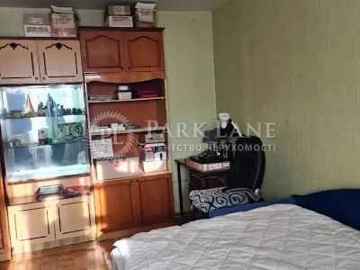 квартира по адресу Калиновая ул., 8