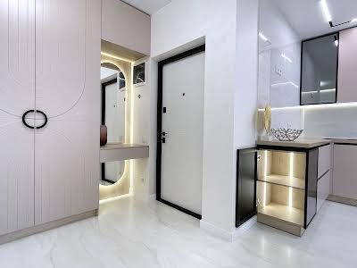 квартира по адресу с. Софиевская борщаговка, Мартинова просп., 20