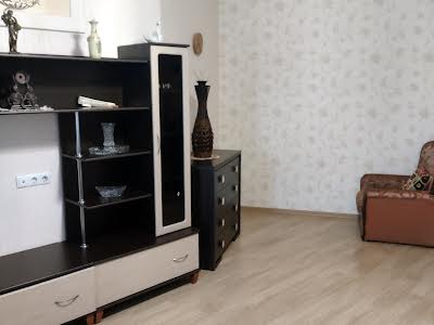 квартира по адресу Машиностроителей ул., 17А