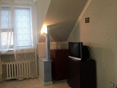 комната по адресу Освіти ул., 18