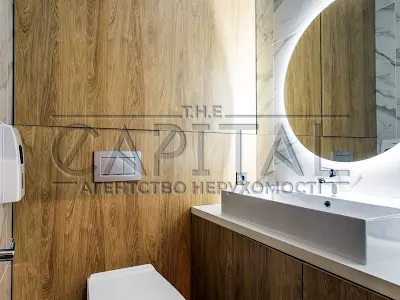 коммерческая по адресу Антоновича ул. (Горького), 74