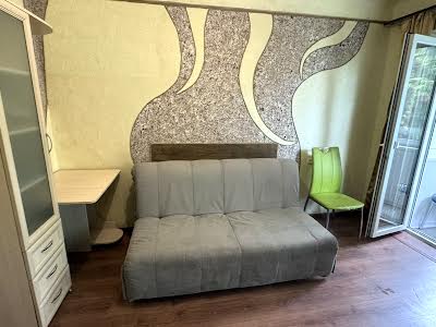 квартира за адресою Київ, Солом'янська вул., 30