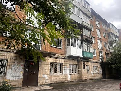 квартира за адресою Верховної Ради бульв., 3