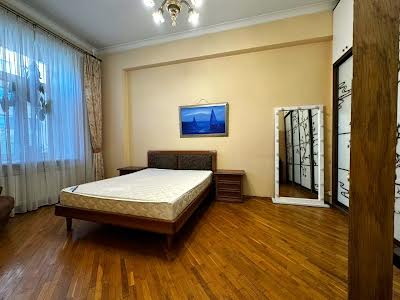 квартира за адресою Жилянська вул., 34
