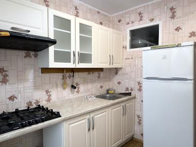 квартира за адресою Машинобудівна вул., 14