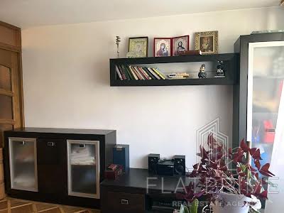 квартира за адресою Анни Ахматової вул., 3-А