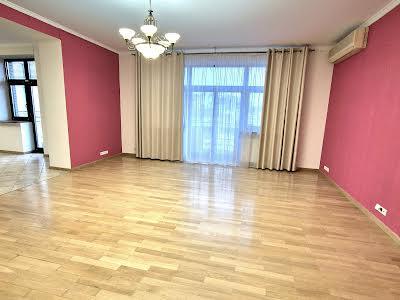 квартира по адресу Паторжинского ул., 14