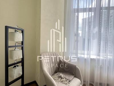квартира за адресою Київ, Дніпровська набережна вул., 26-І