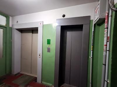 квартира за адресою Київ, Андрія Малишка вул., 37