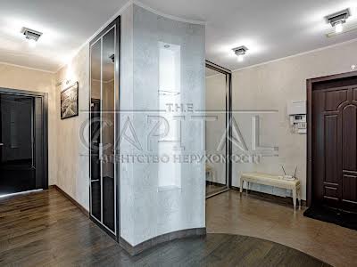 квартира по адресу Елизаветы Чавдар ул., 1