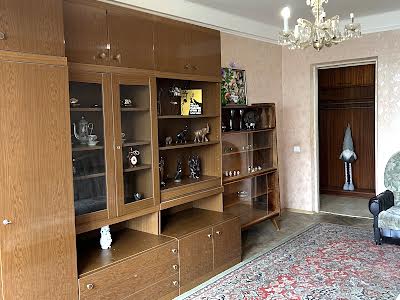 квартира за адресою Політехнічна вул., 3