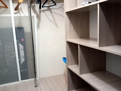 квартира за адресою Сім'ї Кульженків вул. (Петра Дегтяренка), 33