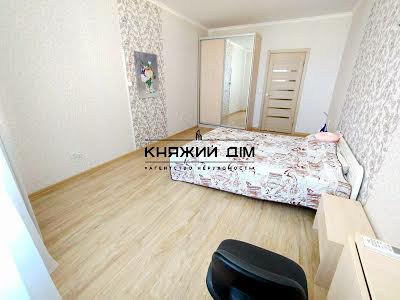 квартира за адресою Драгоманова вул., 40-Е