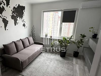квартира по адресу Бориса Гмыри ул., 16