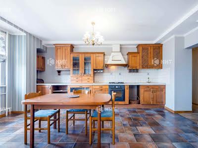 квартира за адресою Сухумська вул., 24