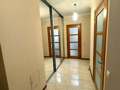 квартира за адресою Дегтярівська вул., 25к1