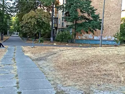 квартира за адресою Ореста Левицького вул. (Академіка Курчатова), 17