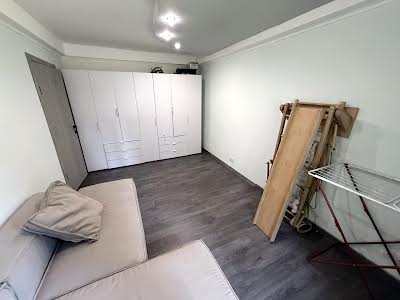 квартира за адресою Миколи Кибальчича вул., 10