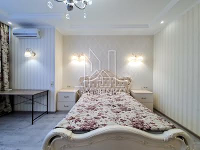 квартира за адресою Дарницький бульв., 8-В