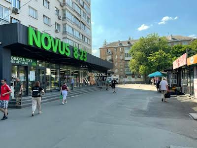 комерційна за адресою Авіаконструктора Антонова вул., 35