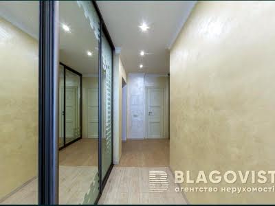 квартира за адресою Зарічна вул., 1-Б