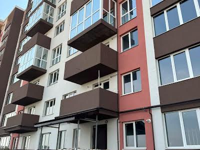 квартира за адресою Співдружності вул., 10
