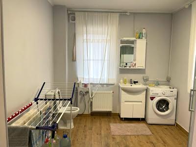 будинок за адресою Вул.Цетральна, 234