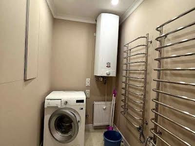 квартира по адресу Дмитриевская ул., 75