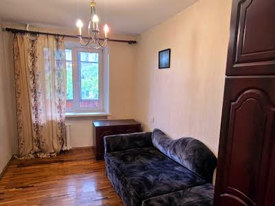 квартира по адресу Елены Телиги ул., 43