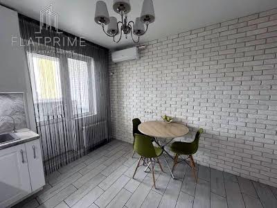 квартира за адресою Григорія Ващенка вул., 7