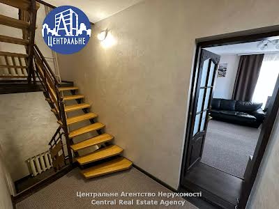 будинок за адресою Дачна