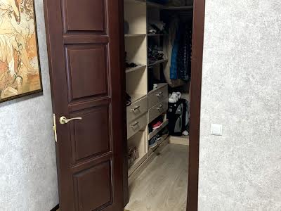 квартира по адресу Валерия Лобановского ул., 11