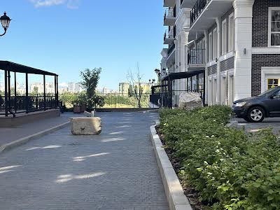 квартира за адресою Михайла Максимовича вул. (Онуфрія Трутенка), 26
