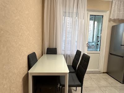 квартира по адресу Бориса Гмыри ул., 16а