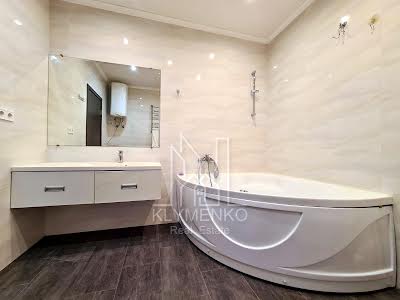 квартира за адресою Ованеса Туманяна вул., 15а