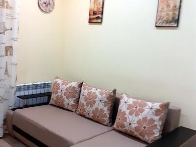 квартира за адресою с. Святопетрівське, Грушевського вул., 5
