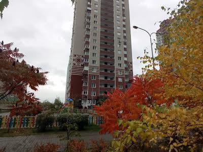 квартира по адресу Софии Русовой ул., 3-А
