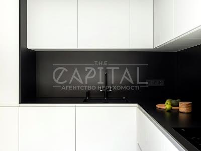 квартира по адресу Салютная ул., 2-Б