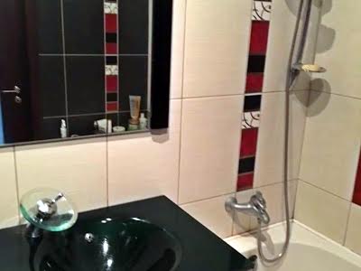 квартира за адресою вулиця Бориспільська, 6