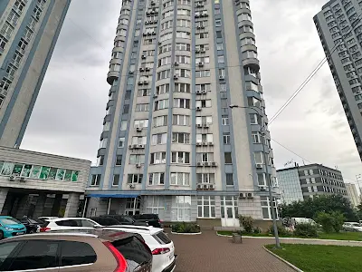 квартира за адресою Дніпровська набережна вул., 26