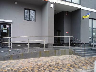 квартира за адресою Миколи Гулака вул., 4