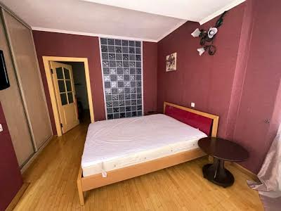 квартира за адресою Оболонський просп., 22-В