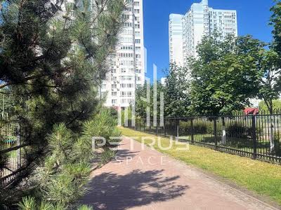 квартира по адресу Елизаветы Чавдар ул., 11