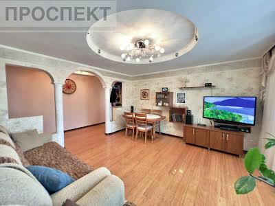 квартира по адресу Героев Крут ул. (Черепіна), 68