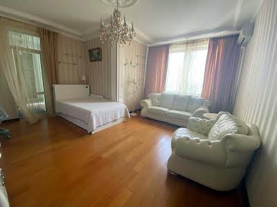 квартира за адресою Дмитрівська вул., 80