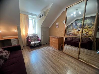 кімната за адресою Київ, Освіти вул., 18
