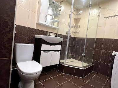 квартира по адресу Соломии Крушельницкой ул., 15
