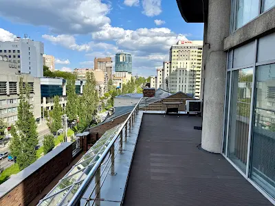 комерційна за адресою Тараса Шевченка бульв., 35