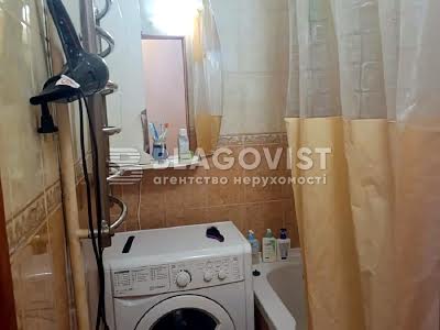 квартира по адресу Евгения Коновальца ул. (Щорса), 15 к3